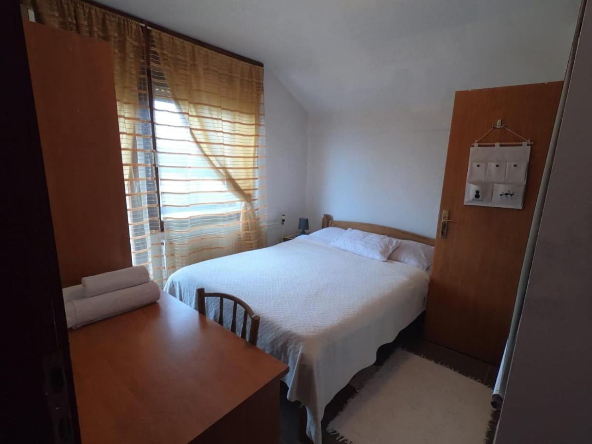 Moj Salas Country house *